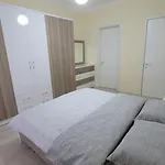 22 公寓 地拉那
